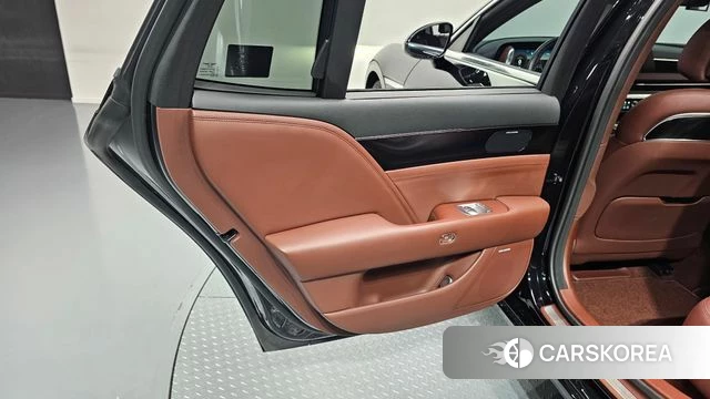 Genesis G90 (RS4) id 4641185 из Кореи 17