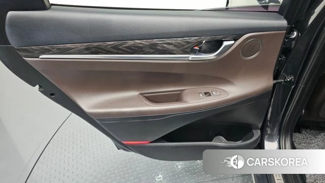 Hyundai Grandeur IG id 4582055 из Кореи 17