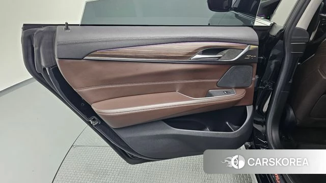 BMW 6 Series GT (G32) id 4574290 из Кореи 17