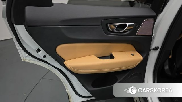 Volvo XC60 second Generation id 4774204 из Кореи 17