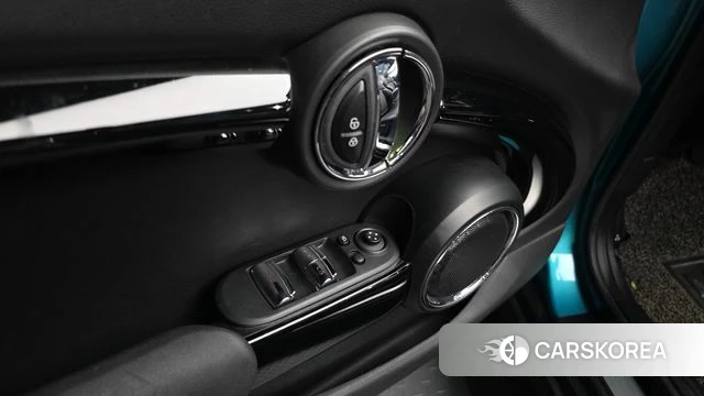 Mini Cooper Convertible id 4525433 из Кореи 17