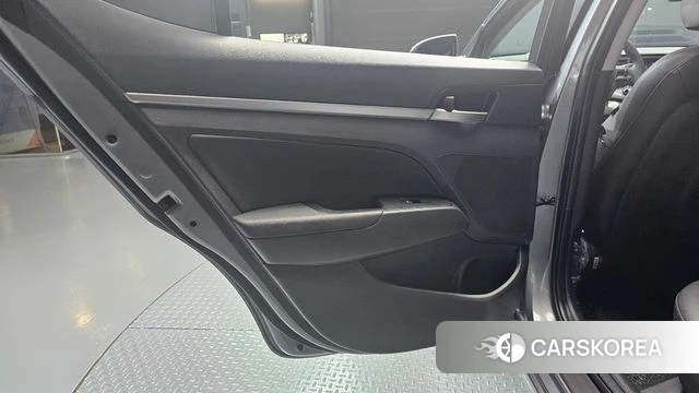 Hyundai Avante AD id 4605424 из Кореи 17