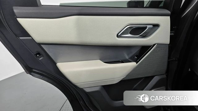 Land Rover Range Rover Velar id 4424916 из Кореи 17