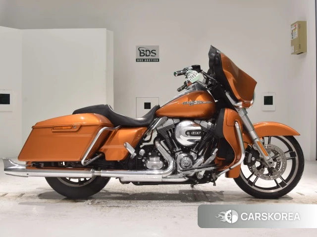 Проданный Harley-Davidson Street Glide FLHX1690 2014 из Японии