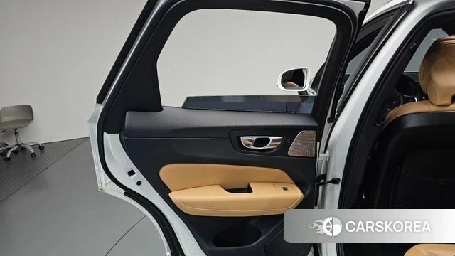 Volvo XC60 second Generation id 4780373 из Кореи 17
