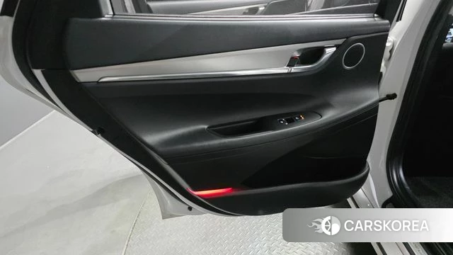 Hyundai The New Grandeur IG id 4500819 из Кореи 17