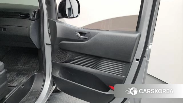 Hyundai Staria id 4322945 из Кореи 17