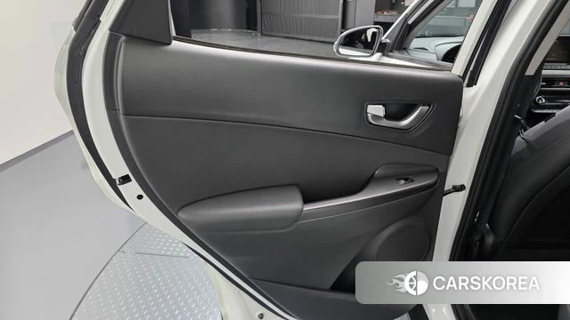 Hyundai The New Kona id 4495545 из Кореи 17