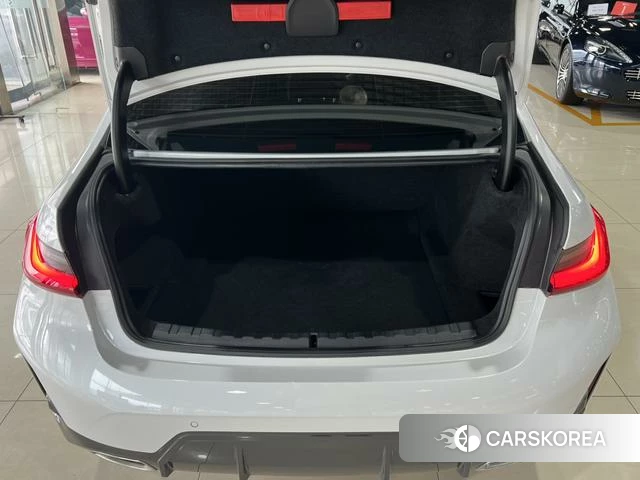 BMW 3 series id 4256814 из Китая 17