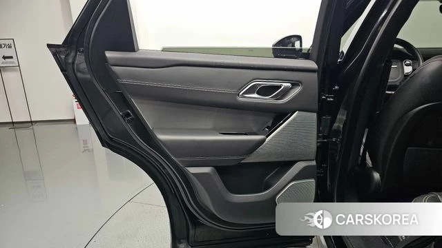 Land Rover Range Rover Velar id 4765304 из Кореи 17