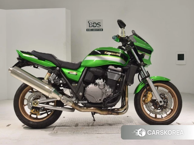 Проданный Kawasaki ZRX 1200 2013 из Японии