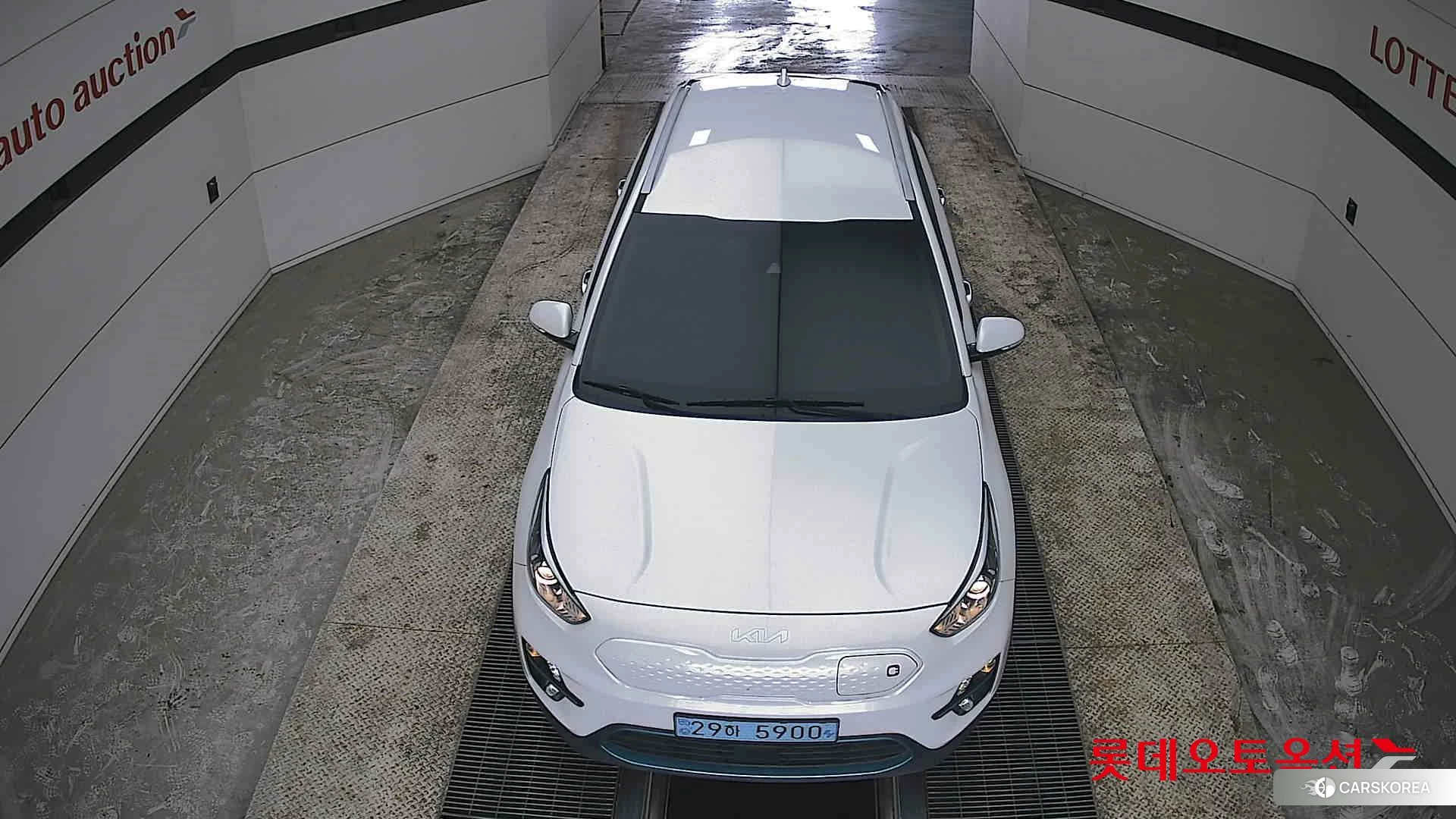 Kia Niro EV id 3888289 из Кореи 17