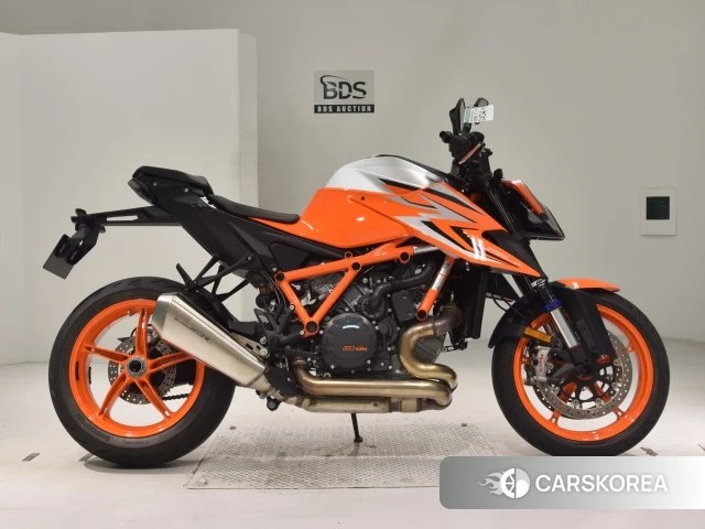 Проданный KTM 1290 SUPER DUKE R 2023 из Японии, фото 2