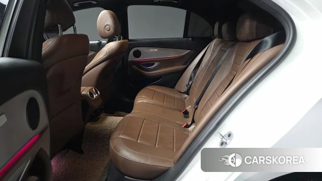 Mercedes-Benz E-Class W213 id 4637544 из Кореи 17