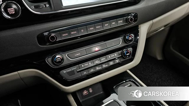Kia All New Carnival id 4251303 из Кореи 17