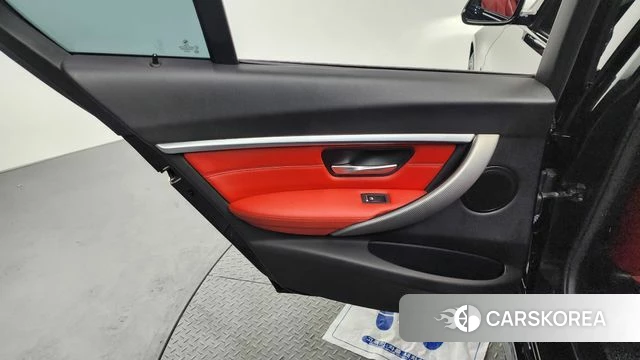 BMW 3 Series (F30) id 4574660 из Кореи 17
