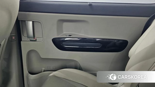 Kia The New Carnival id 4476969 из Кореи 17