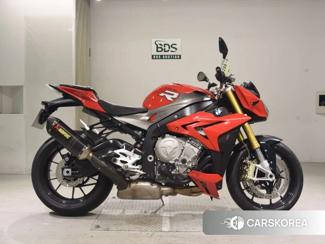 Проданный BMW S1000R 2015 из Японии