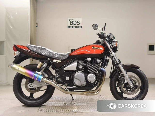 Проданный Kawasaki ZEPHYR 400 2010 из Японии