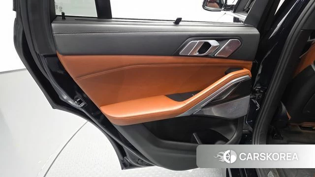 BMW X6 (G06) id 4779897 из Кореи 17