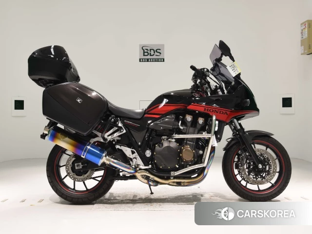 Проданный Honda CB1300SF BOLDOR 2016 из Японии, фото 2