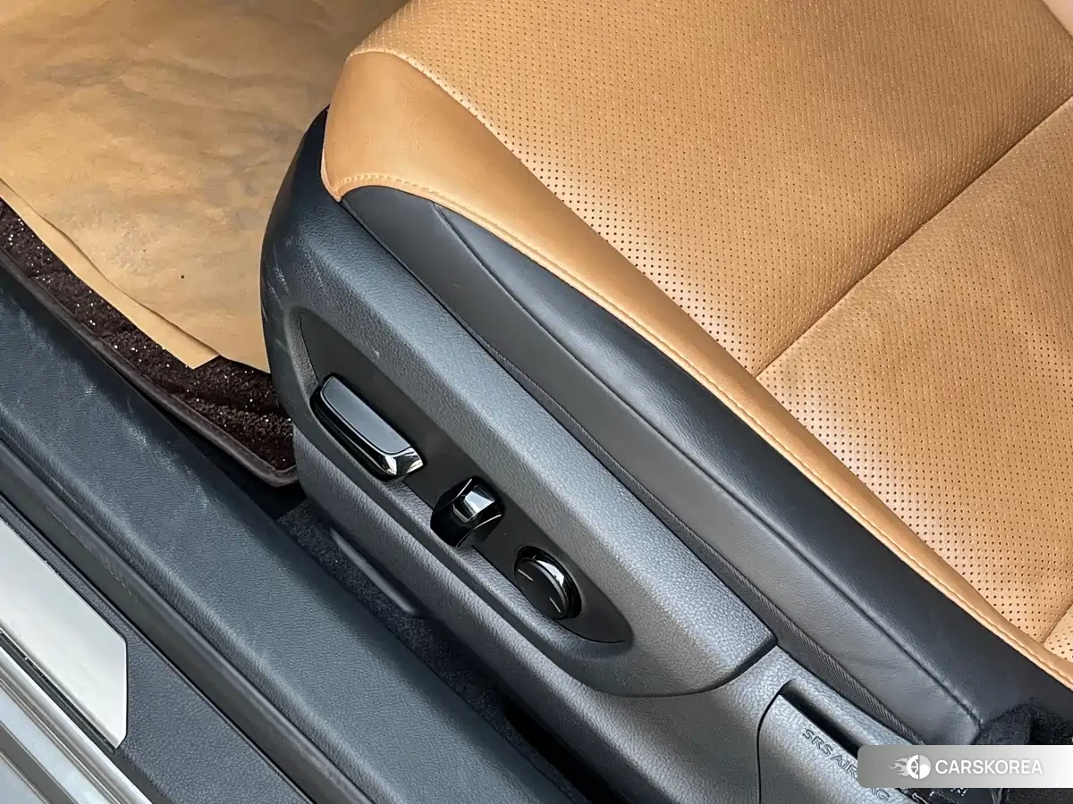 Lexus ES id 4547554 из Китая 17
