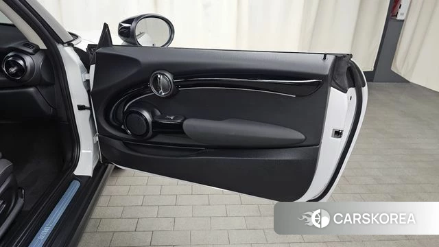 Mini Cooper id 4528326 из Кореи 17