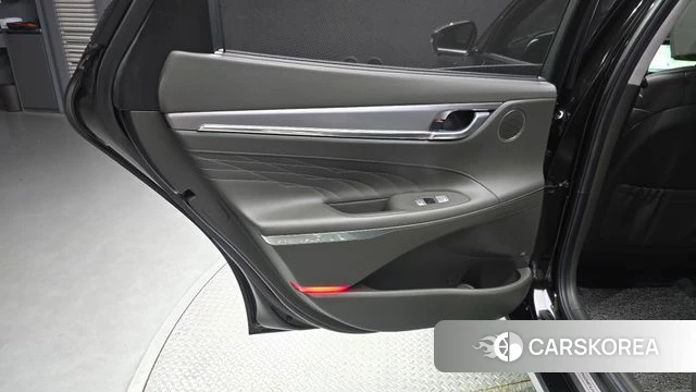Hyundai The New Grandeur IG id 4631858 из Кореи 17