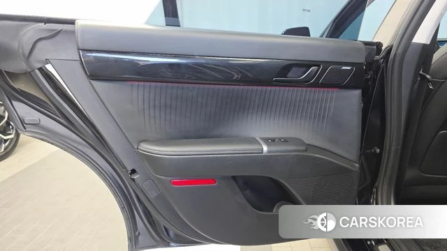 Hyundai Grandeur Hybrid (GN7) id 4898575 из Кореи 17