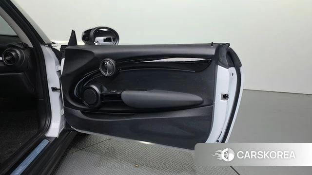 Mini Cooper id 4329971 из Кореи 17
