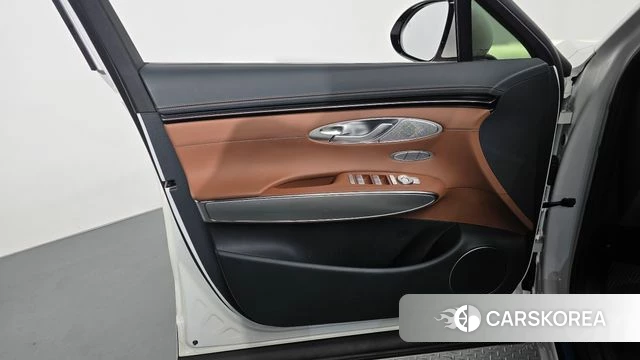 Genesis GV70 id 4893013 из Кореи 17