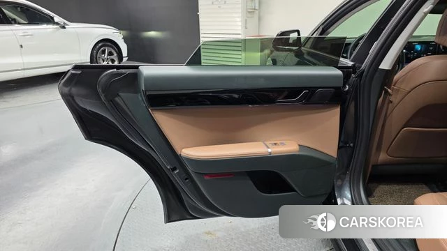 Hyundai Grandeur Hybrid (GN7) id 4635606 из Кореи 17