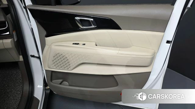 Kia The New Carnival 4th Generation id 4928547 из Кореи 17