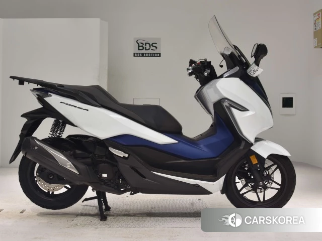 Проданный Honda FORZA 2018 из Японии