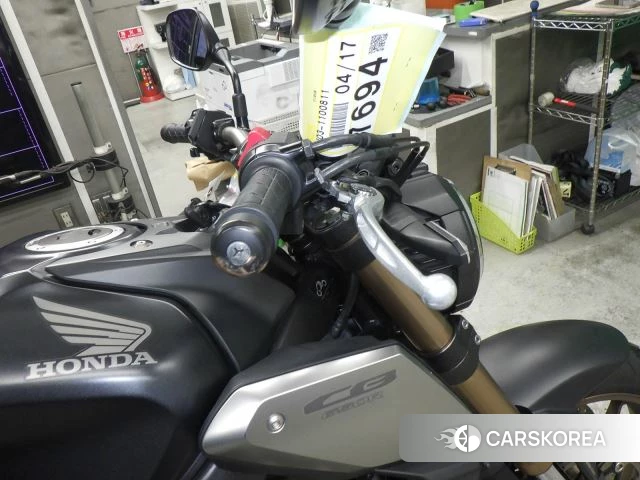 Проданный Honda CB650R id 4007084 из Японии, фото 17