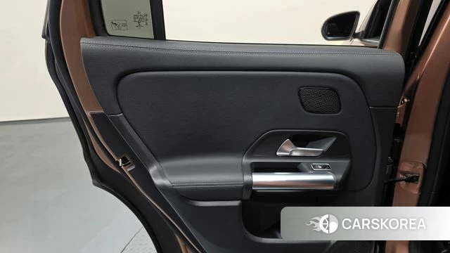 Mercedes-Benz EQA H243 id 4524449 из Кореи 17