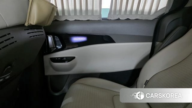 Kia Carnival 4th generation id 4202279 из Кореи 17