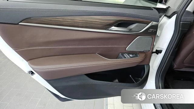 BMW 6 Series GT (G32) id 4322040 из Кореи 17