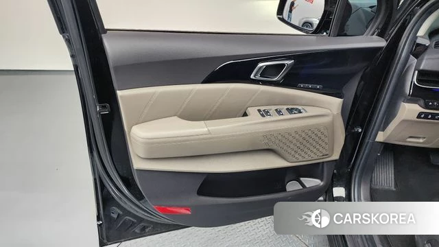 Kia The New Carnival 4th Generation id 4630378 из Кореи 17