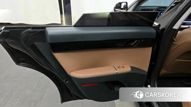 Hyundai Grandeur Hybrid (GN7) id 4292026 из Кореи 17