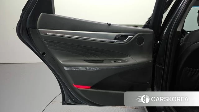 Hyundai The New Grandeur IG Hybrid id 4929446 из Кореи 17