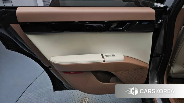 Hyundai Grandeur Hybrid (GN7) id 4480397 из Кореи 17