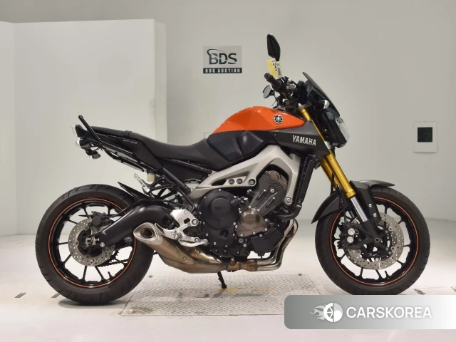 Проданный Yamaha MT-09 2015 из Японии