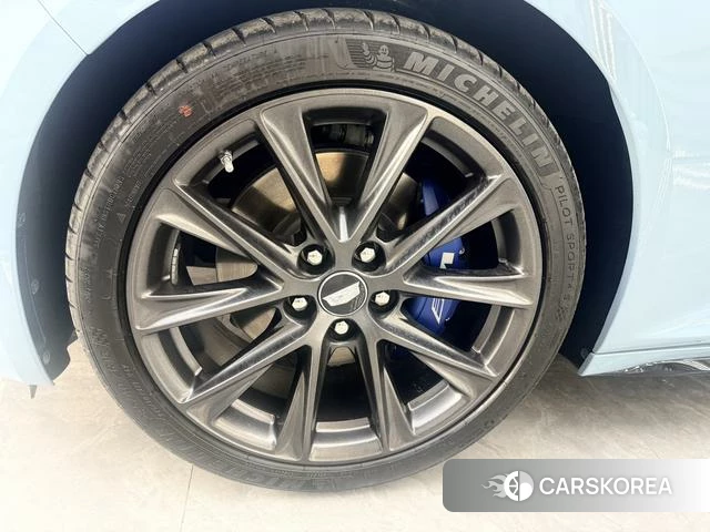 Cadillac CT5 id 3927134 из Китая 17