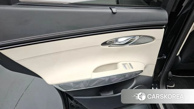 Genesis GV70 id 4201209 из Кореи 17