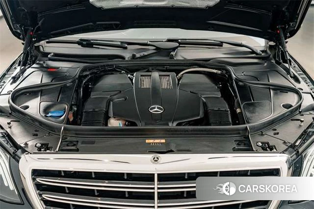 Mercedes-Benz S-class id 3857708 из Китая 17