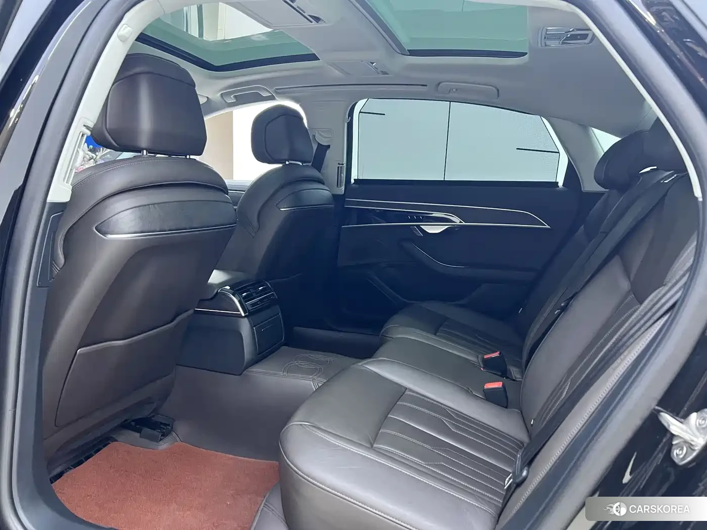 Audi A8 id 4553786 из Китая 17