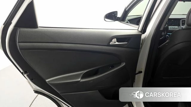 Hyundai All New Tucson id 4417316 из Кореи 17