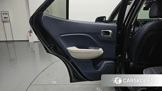Hyundai Venue id 4329731 из Кореи 17