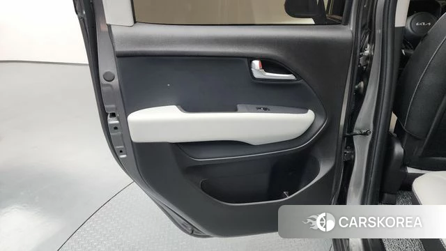 Kia The New Kia Ray id 4401166 из Кореи 17